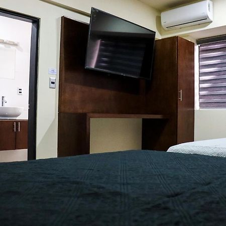 Hotel Mision 11 Tijuana Kültér fotó