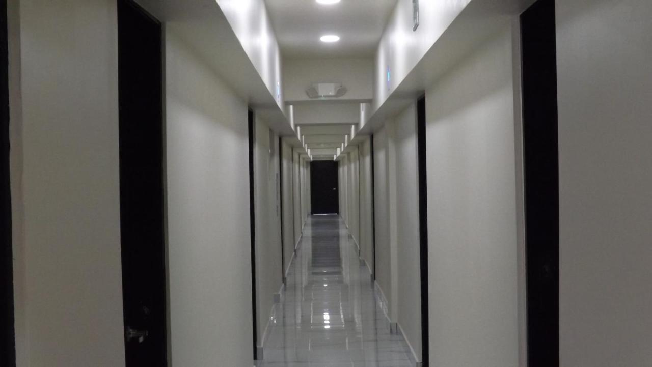 Hotel Mision 11 Tijuana Kültér fotó